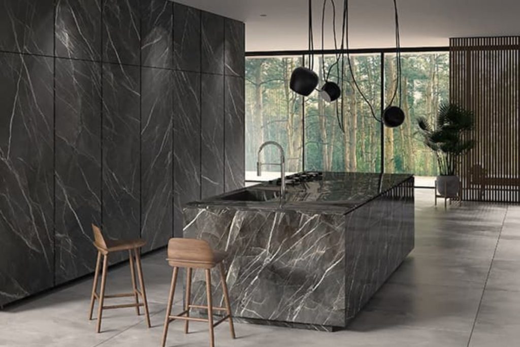 空間が変わる！セラミックタイル